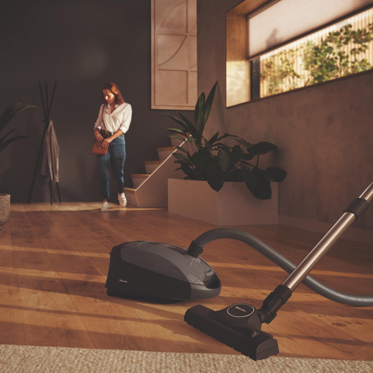 Miele Classic C1 Pure Suction Vacuum for Hard Floors & Low-Pile Carpet